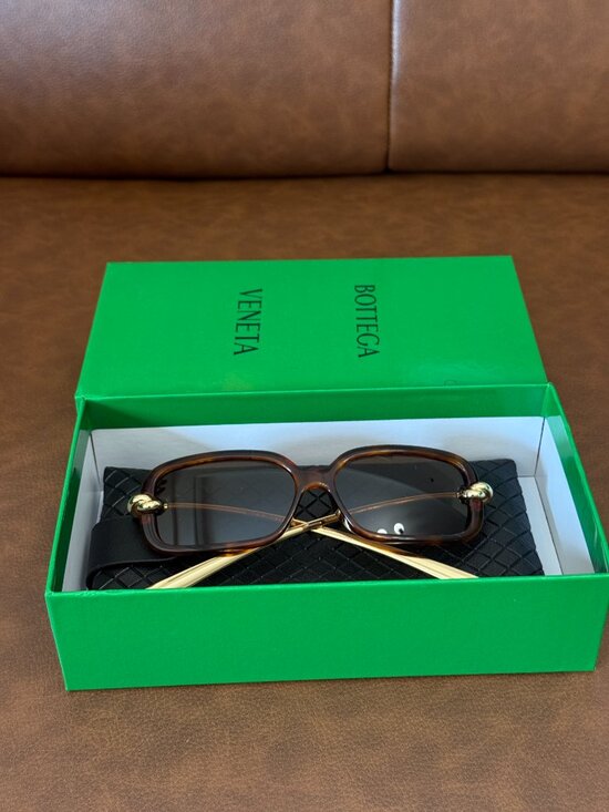 Bottega Veneta Sunglasses Tortoiseshell Gold Arms BV main image 7